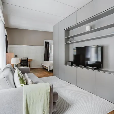 Violet - Bright 2-room
